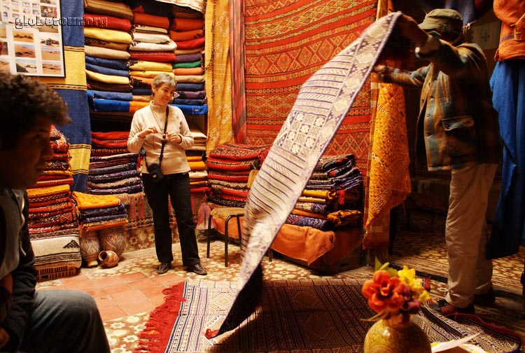 Fez, tienda de alfombras