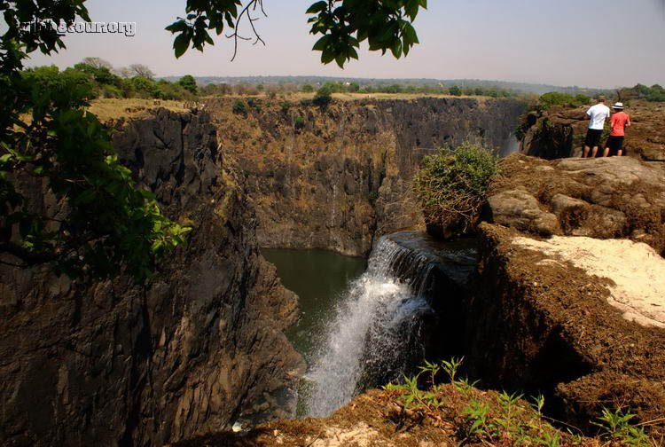 Zambia, Victoria falls