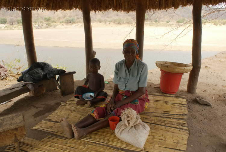 Zambia, near Luangwa Bridge