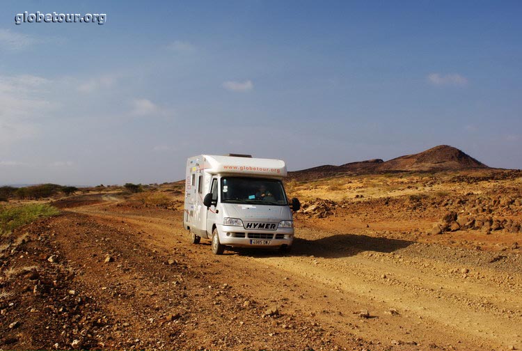 Kenya, Road to Moyale