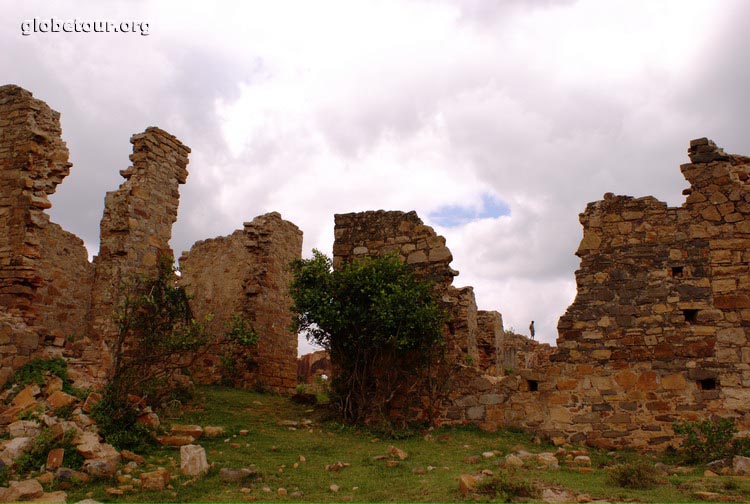 Ethiopia, castle in ruins