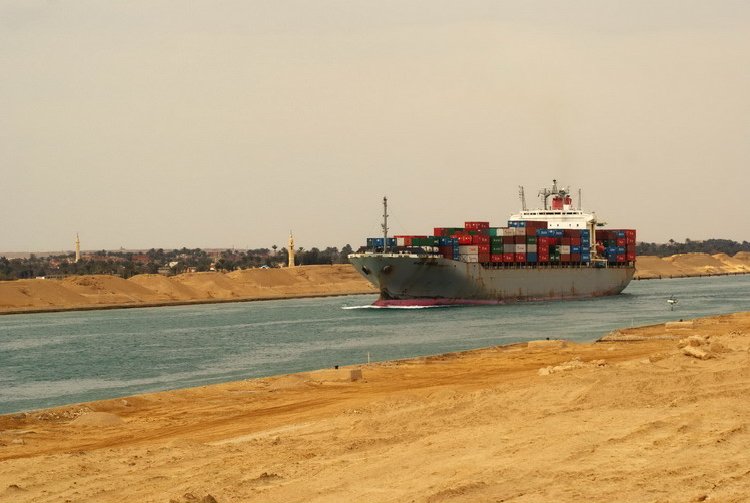 Egipt, Suez canal