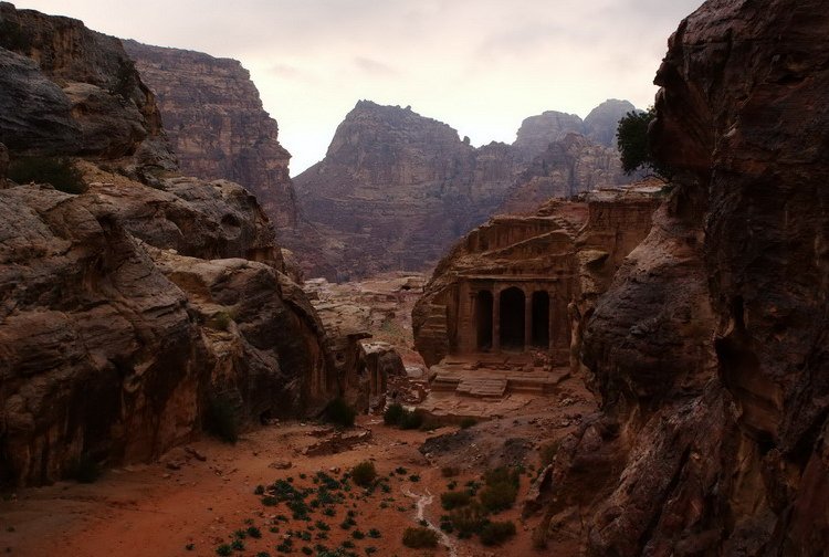 Jordan, Petra, tomb