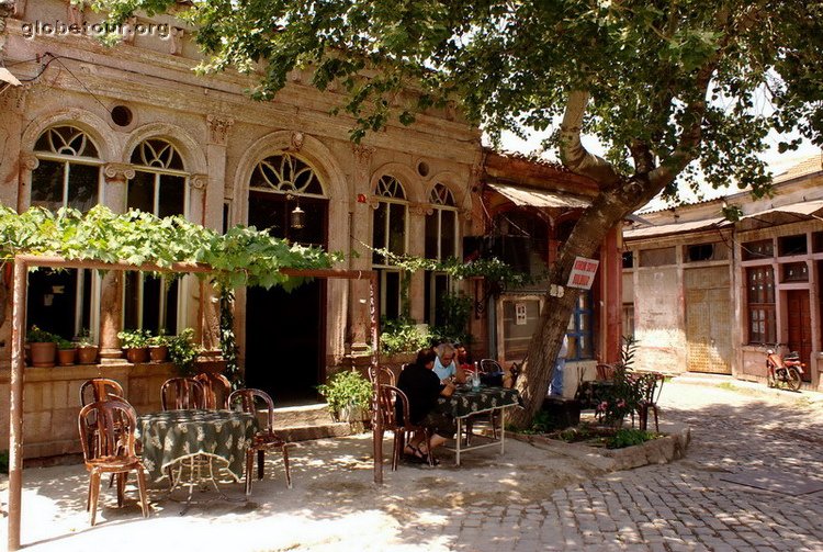 Turkey, Ayvalic bar