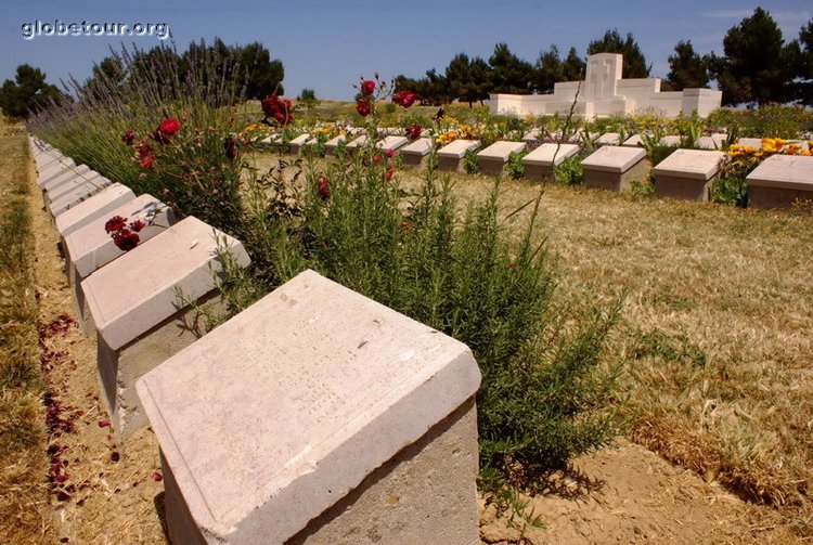 Turkey, cementery in Galipoli