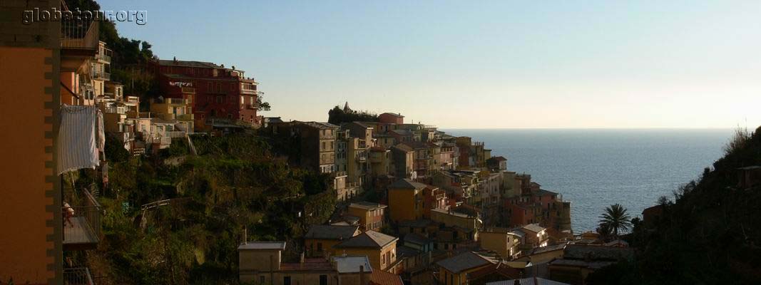 Cinque Terre, Manorola