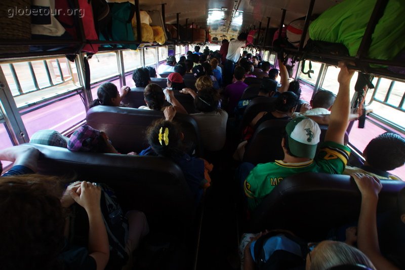  Nicaragua, autobus a Granada