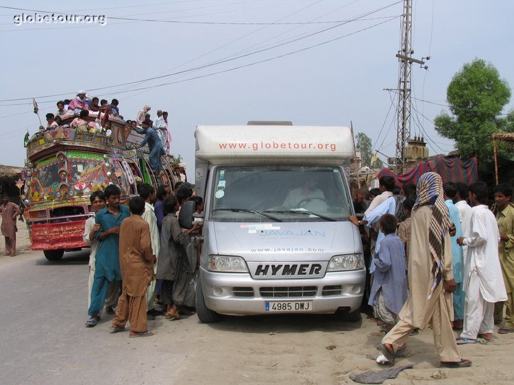 Pakistan, stoped in town