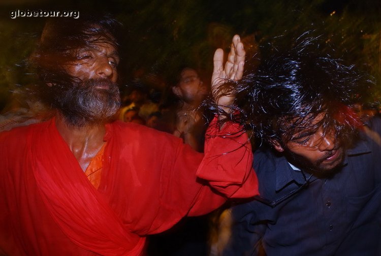 Pakistan, Lahore, sufi night in Baba Shah Jamal