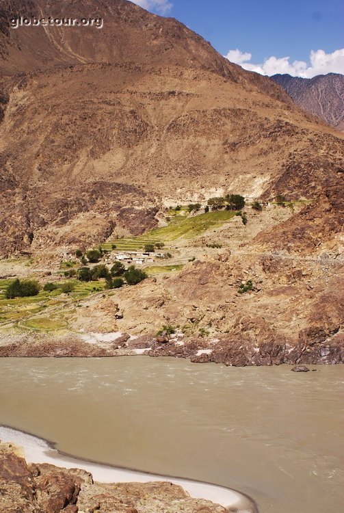 Pakistan, Karakorum Highway, Indus riber