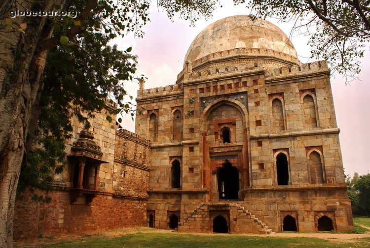 India, Delhi, Shrines in Lodi Garden