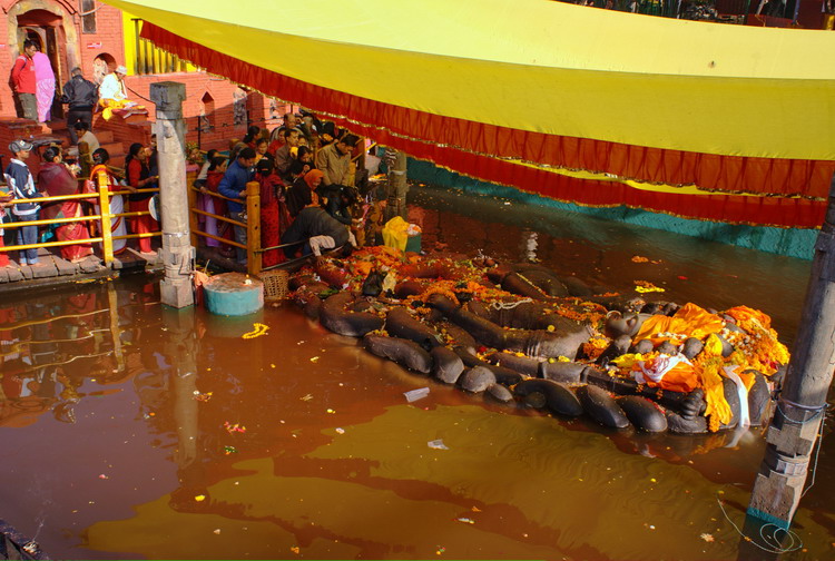 Nepal, Budhanikantha temple