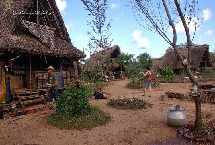 India, Auroville, Sadhana forest