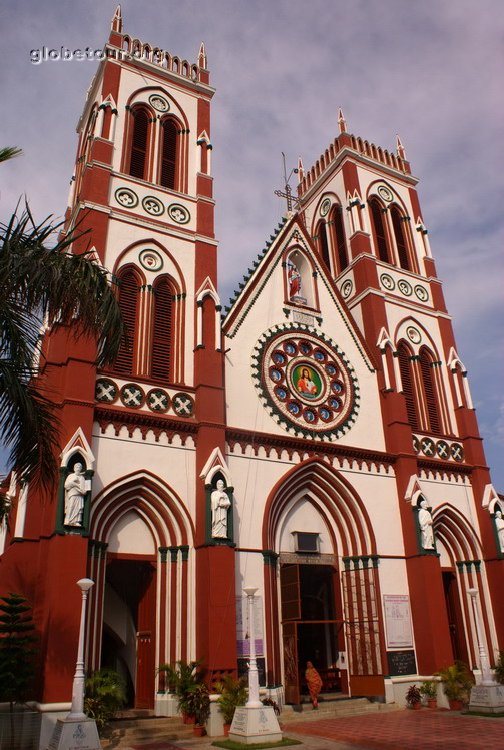 India, Puducherry, cathedral