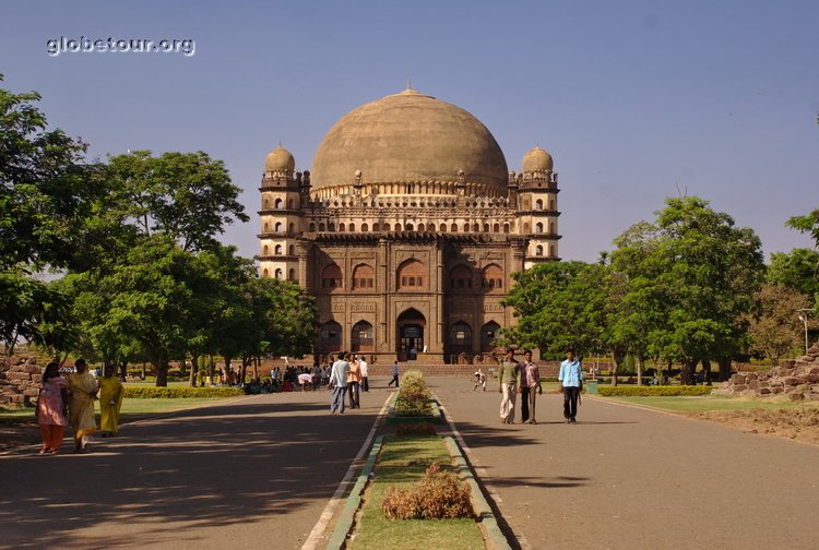 India, Sholapur mosque