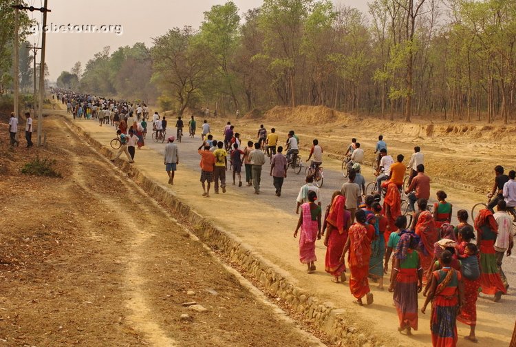 Nepal, strikes in Nepal road