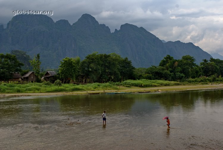 Laos, Vam Vieng