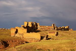 Turkey,+Ani+walls+ruins