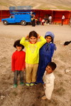 Iran,+Kurd+children+close+to+Qareh+Kalisa