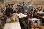 Pakistan,+Karakorum+Highway,+rock+falling