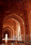 India,+Agra,+Taj+Mahal,+side+mosque