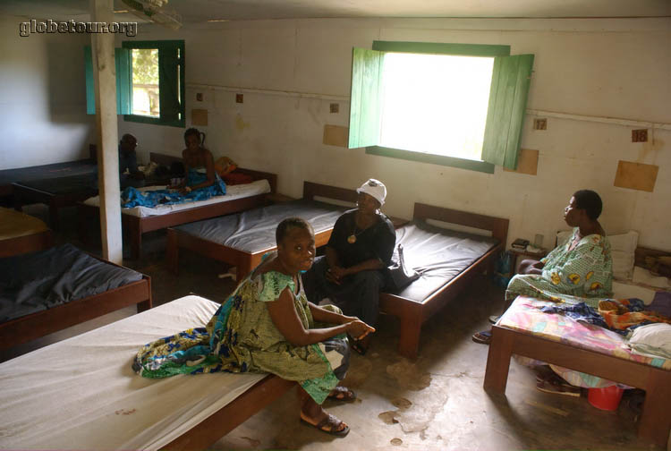 Camerun, Hospital de Kribi